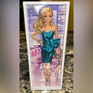 The Barbie Look City Shine Black Label Doll 2014 Mattel CJF49